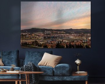 Lever de soleil sur la ville de Bilbao sur Peter Haastrecht, van