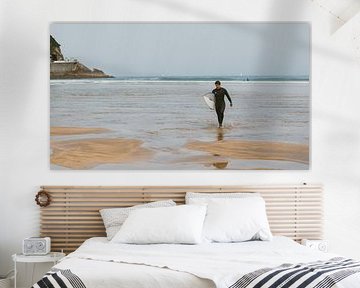 Surfer am Strand Spanien Zarautz | Film Analog von Joelle Verdurmen