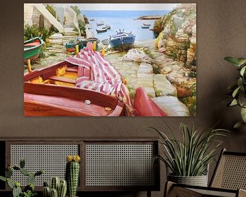 Bateaux colorés en bord de mer