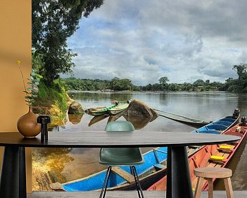 Karjoles in the Suriname river