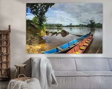 Karjoles im Suriname-Fluss