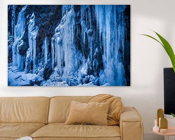 Gefrorener Wasserfall