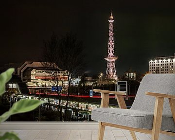 BERLIJN Radiotoren en stedelijke dynamiek bij nacht