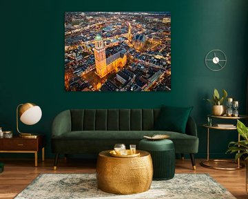 Peperbus de Zwolle dans le centre-ville au coucher du soleil