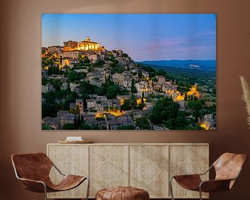 Gordes village vue du soir en Provence