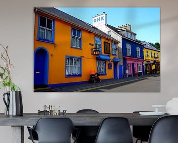 Façade de maison colorée à Kinsale Irlande sur Thomas Zacharias