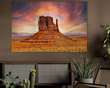 Mitten Butte im Monument Valley von Dieter Walther