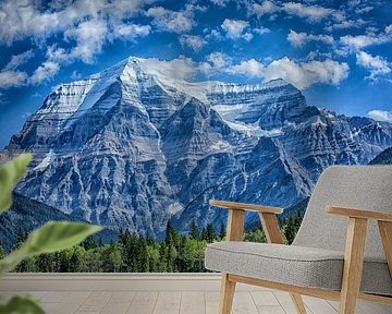 Mount Robson in Canada  in de zomer