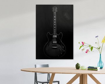 Guitar. Low-key by Frank Smedts