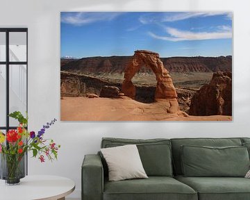 Delicate Arch bow by Matthias Brix