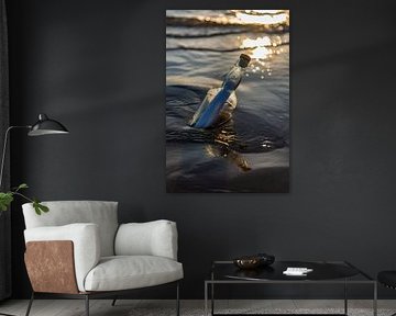 A Bottle Post... by Rob Donders Beeldende kunst