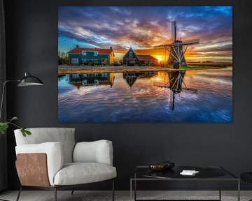 Mühle in Oterleek mit Sonnenuntergang von peterheinspictures