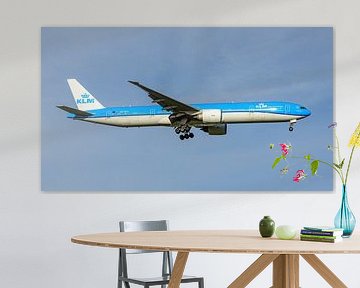 Appareil de transport de passagers KLM Boeing 777-300. sur Jaap van den Berg