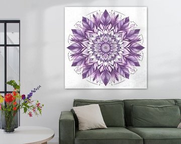 Mandala van paarse veren