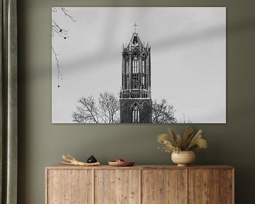 La tour Dom enneigée d'Utrecht depuis le parc Moreelse. (paysage, noir et blanc) sur André Blom Fotografie Utrecht