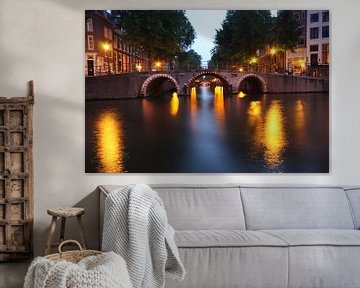 Verlichte bruggen in Amsterdam van Orhan Sahin