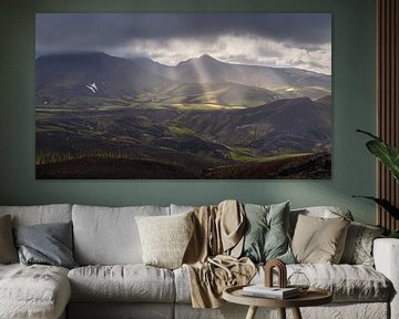 Beams of light in Iceland's highlands by Jos Pannekoek