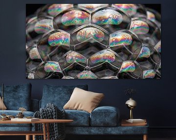 Bellen die een iriserend geometrisch patroon vormen met kleurrijke re van Markus Gann