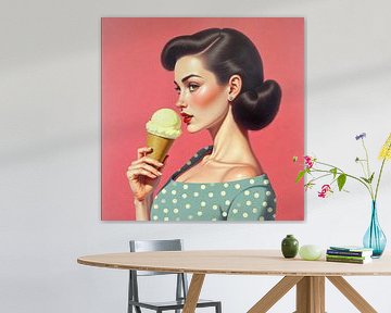 Peinture rétro femme tenant une glace