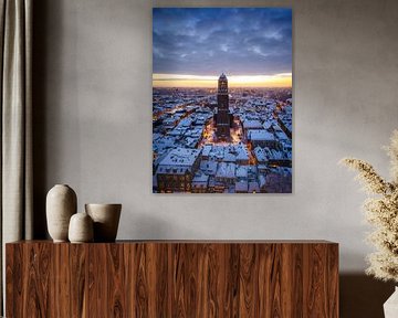 Der Peperbus in Zwolle im Schnee bei Sonnenaufgang