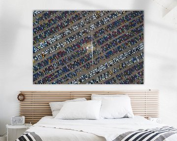 Geordnete Menschenmassen auf dem Parkplatz von Ewold Kooistra