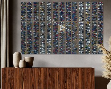 Abstrakte Linien eines Parkhauses von Ewold Kooistra