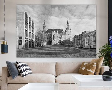 Matin d'hiver au Katschhof - L'hôtel de ville d'Aix-la-Chapelle en noir et blanc