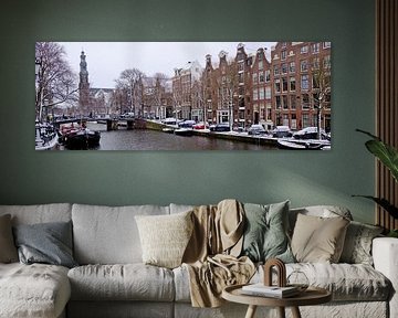 Amsterdam, Prinsengracht with Westertoren in snow in colour