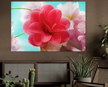 Kamelie mit Sakura auf Celestine von Ivonne Fuhren-van de Kerkhof