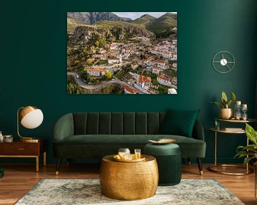 Dhërmi - Village albanais de montagne entre mer et montagnes sur Ewold Kooistra