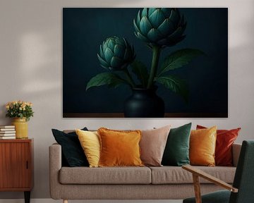Deux artichauts dans un vase sur Imperial Art House
