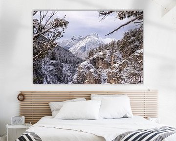 The Gleiersch Gorge in winter with snow, ice, and hanging icicles. von Miriam Schwarzfischer Fotografie