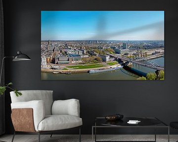 Arnheim am Rhein mit der Wilhelminabrücke von Eye on You