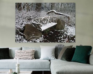 verschneite Bank auf dem Landgut Sandwijck in De Bilt von wil spijker