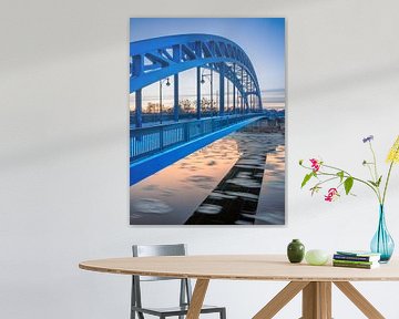 Magdeburg – Sternbrücke bridge and the Elbe with ice floes