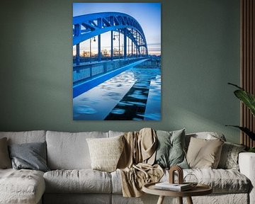 Magdeburg – Sternbrücke bridge and the Elbe with ice floes