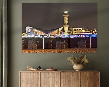 Summer night at the lighthouse in Warnmünde  by Silva Wischeropp