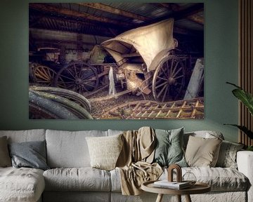 The Forgotten Coach. by Roman Robroek - Photos of Abandoned Buildings