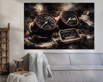 Urbane Technik Collage mit klassischem Motorfahrzeug im Fokus