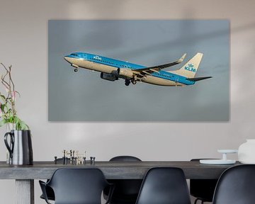 Start eines Passagierflugzeugs vom Typ KLM Boeing 737-800. von Jaap van den Berg