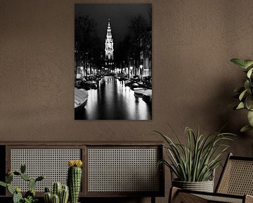 Amsterdamse Zuiderkerk in de avond zwart-wit von Dexter Reijsmeijer