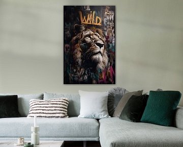 Lion with crown by MNS Designs