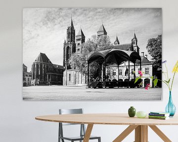 Der Vrijthof in Maastricht in Schwarz-Weiß