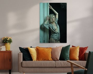 Femme sensuelle avec cigarette sur Dirk Lahuis