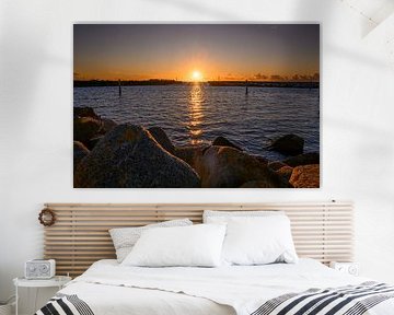 Sonnenuntergang in Klintholm Havn, Dänemark von Andrea de Grauw