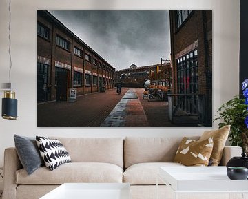 Urban solitude van Dyan Gemser