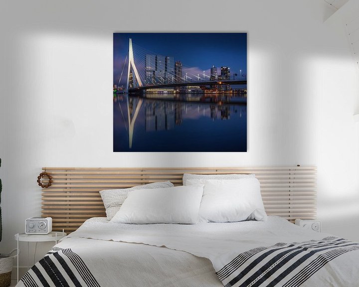 Sfeerimpressie: Rotterdam skyline reflections van Ilya Korzelius
