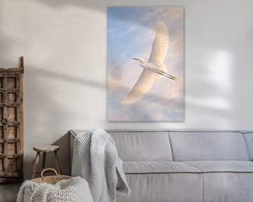 Stille gratie – Witte reiger in vlucht van Urbanwolves