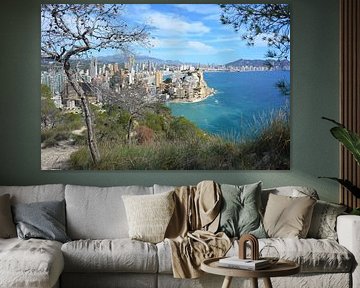 Zicht op Benidorm vanaf Torre d'Aguiló van My Footprints