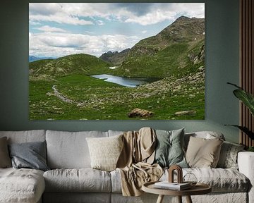 High alpine mountain lakes and impressive mountain peaks in the unspoilt natural surroundings of the Merano lake district in South Tyrol. by Miriam Schwarzfischer Fotografie